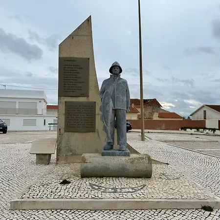 In Paradise Costa de Lavos